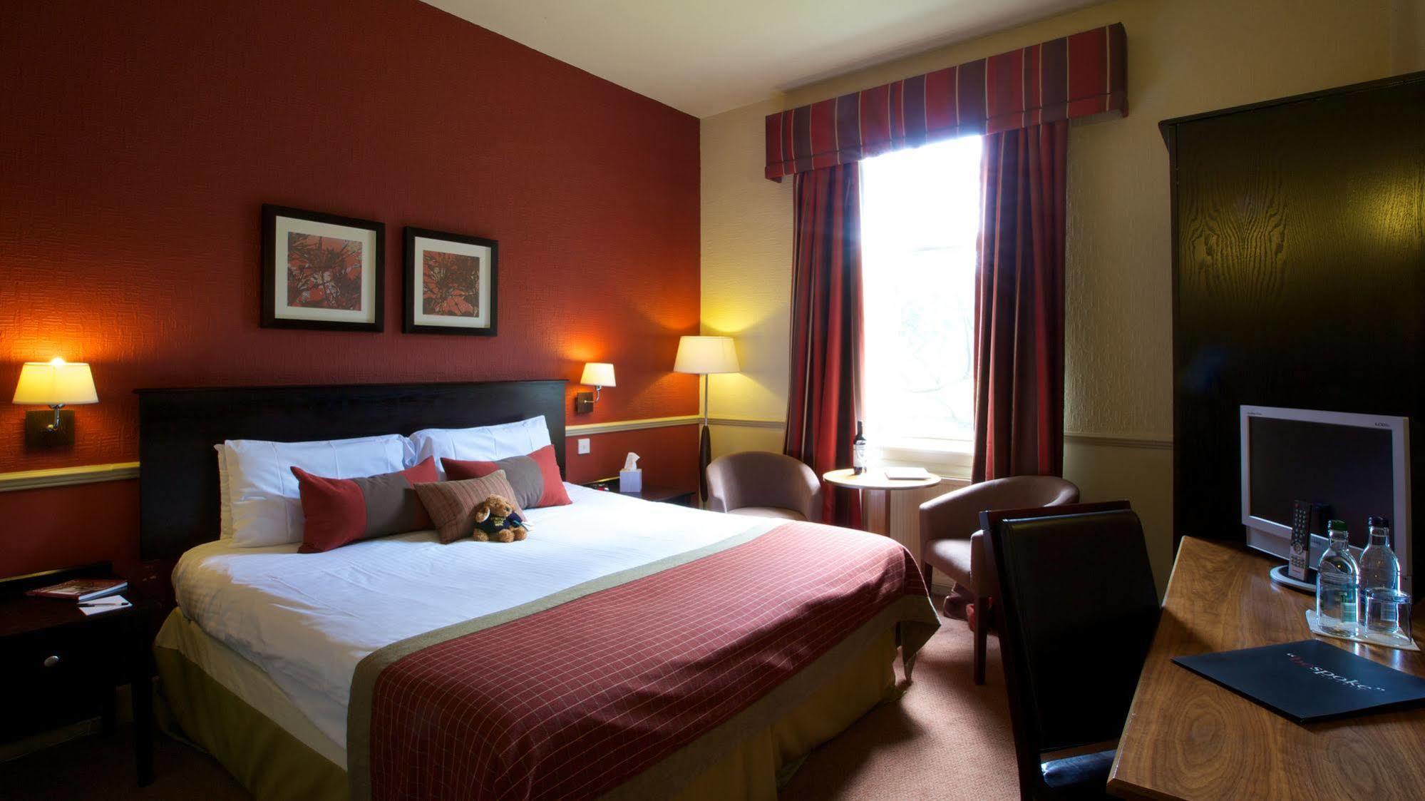 Stonefield Castle Hotel 'A Bespoke Hotel' Luaran gambar