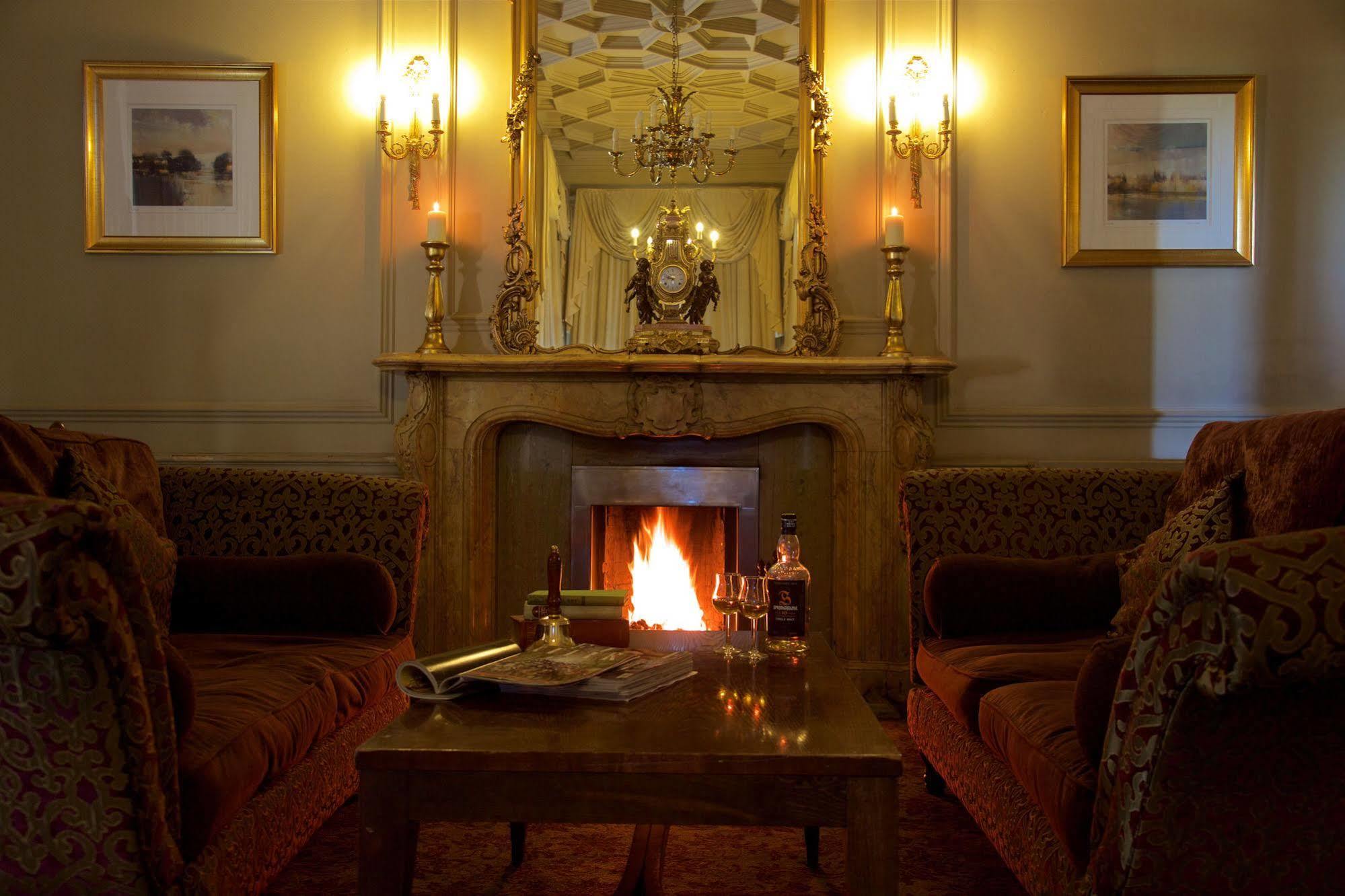 Stonefield Castle Hotel 'A Bespoke Hotel' Luaran gambar