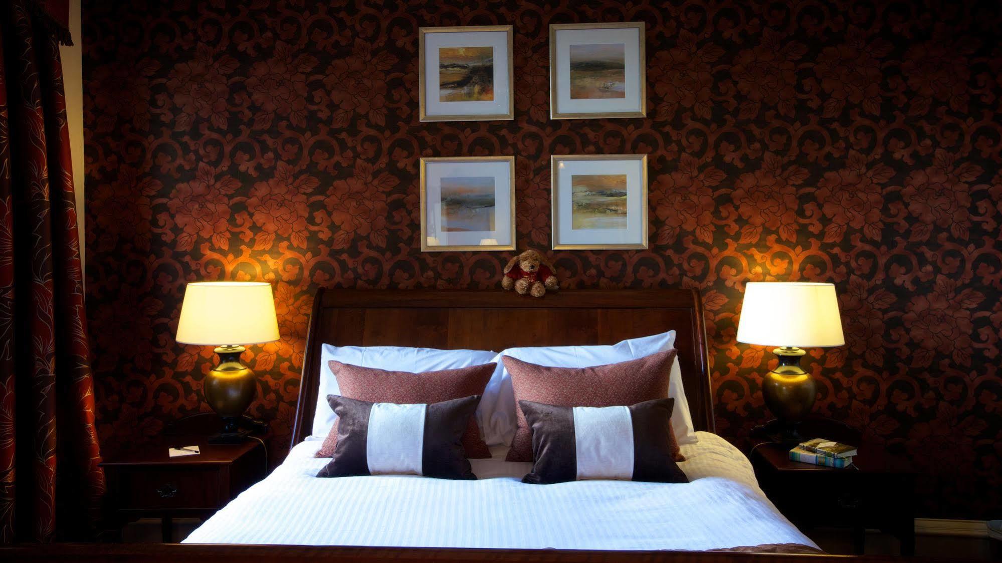 Stonefield Castle Hotel 'A Bespoke Hotel' Luaran gambar